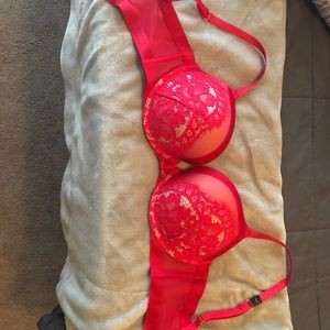 Victoria secret push up bra